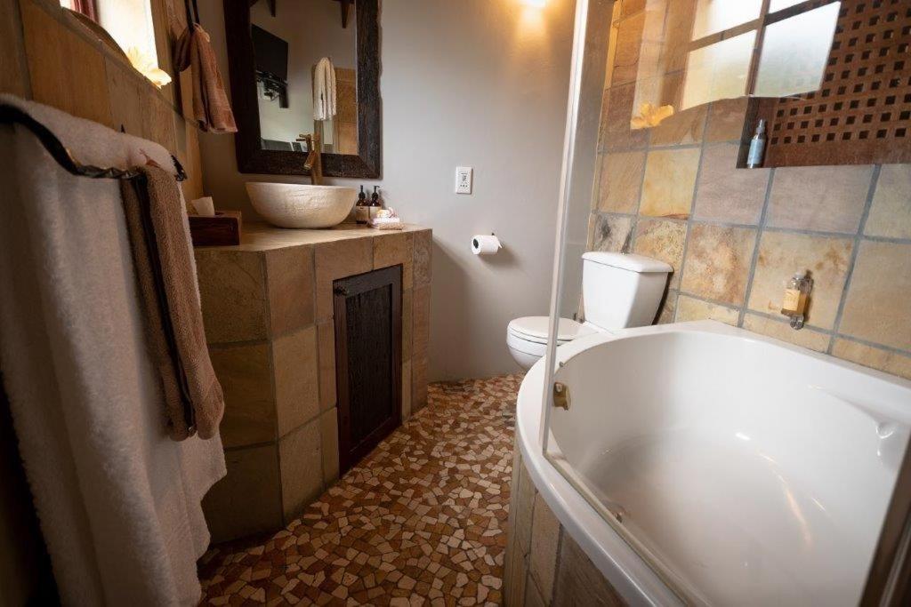 Villachad Guesthouse Kleinmond Exterior foto