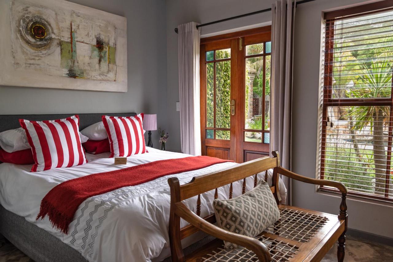 Villachad Guesthouse Kleinmond Exterior foto